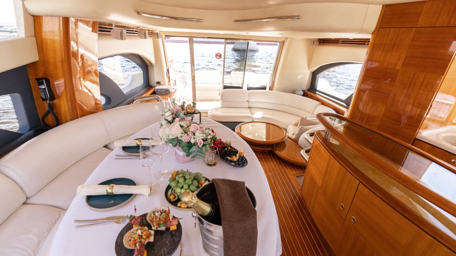 Яхта Azimut 55: фото 6